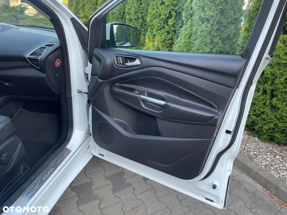 Ford Kuga 2.0 TDCi 4x4 Champions Edition - 19