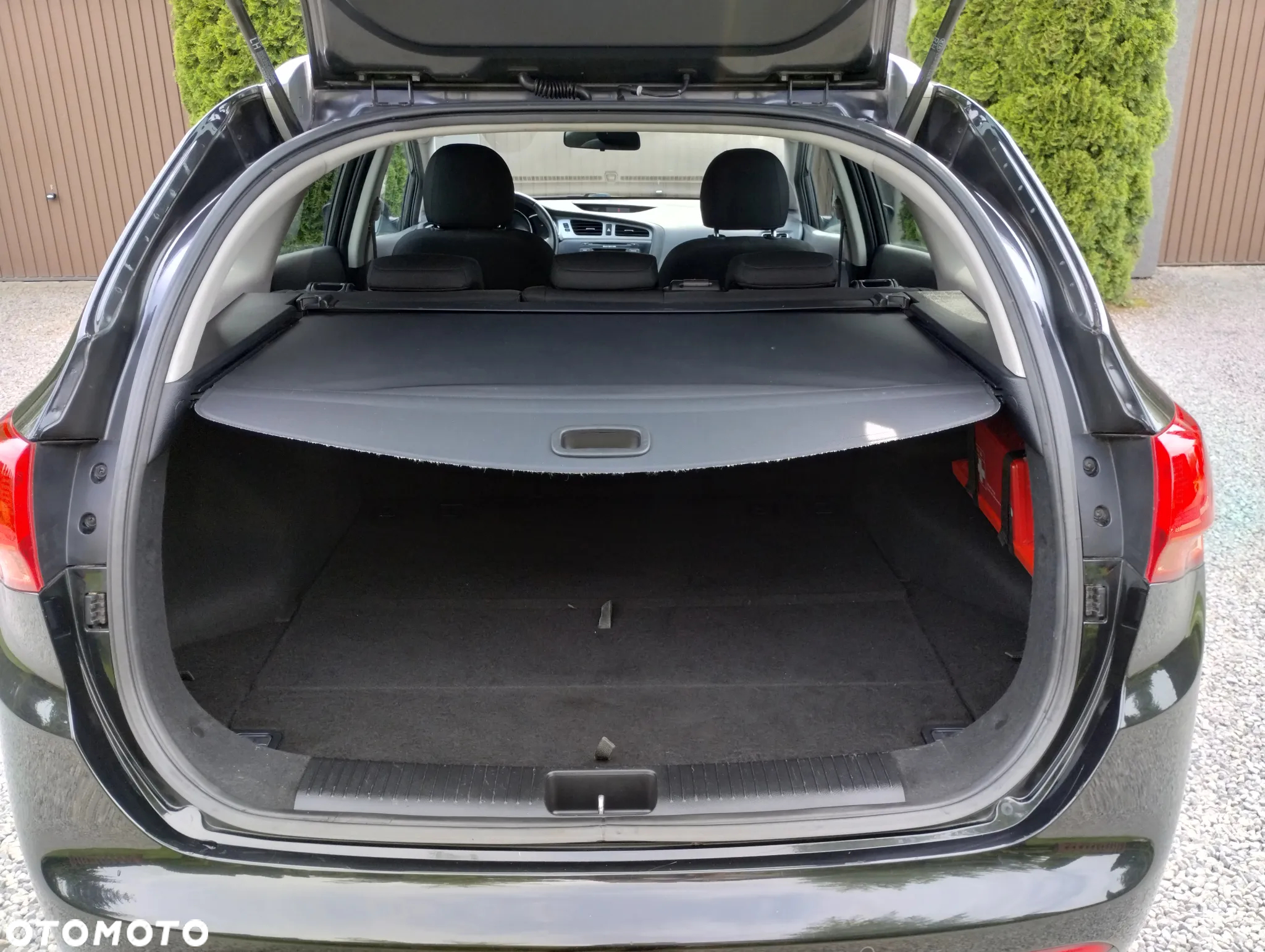 Kia Ceed 1.6 CRDi 128 ISG SW Spirit - 18