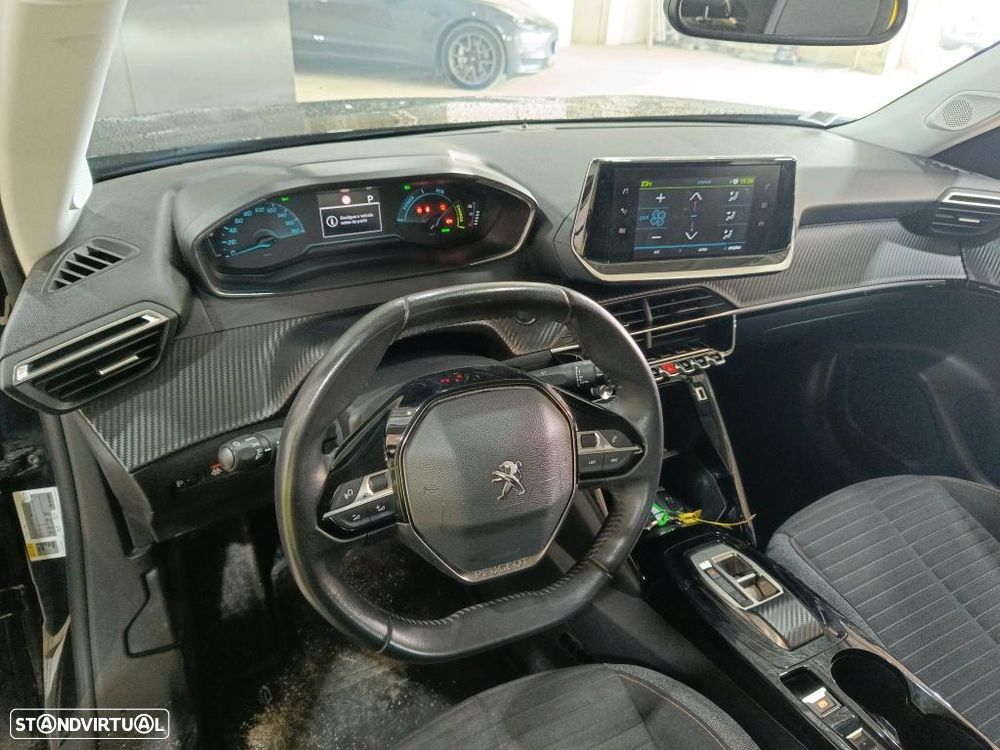Peugeot e-2008 50 kWh Active Pack - 9