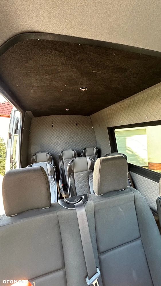 Mercedes-Benz Sprinter - 6