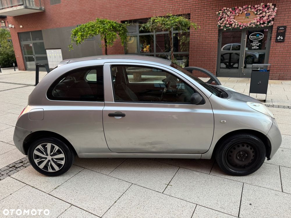 Nissan Micra - 4