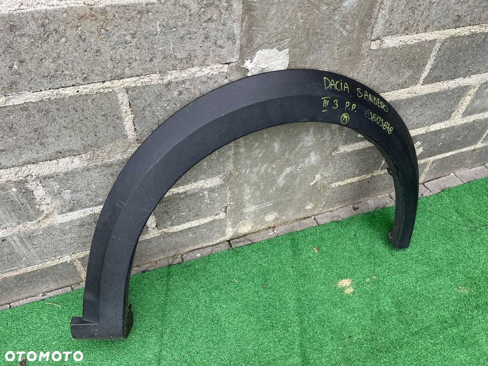 DACIA SANDERO III 3 LISTWA BŁOTNIK PRAWA PRZEDNIA - 3