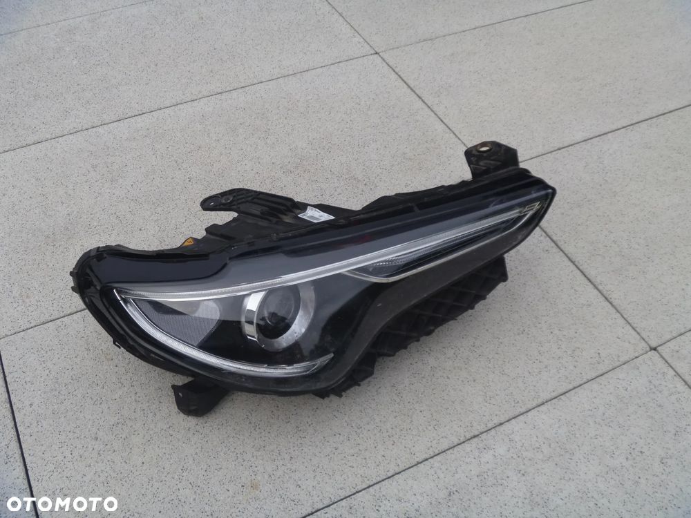 ALFA ROMEO STELVIO LAMPA BI XENON LED PRAWA KOMPLETNA ORYGINAŁ 505639590 - 2