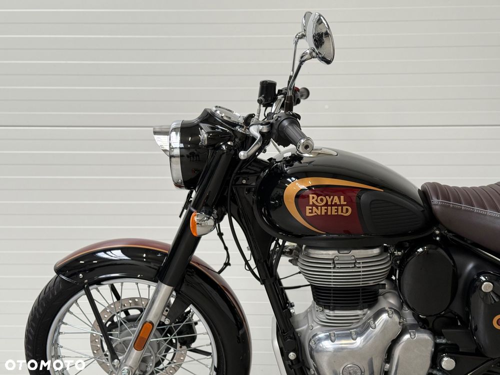 Royal Enfield Classic - 25