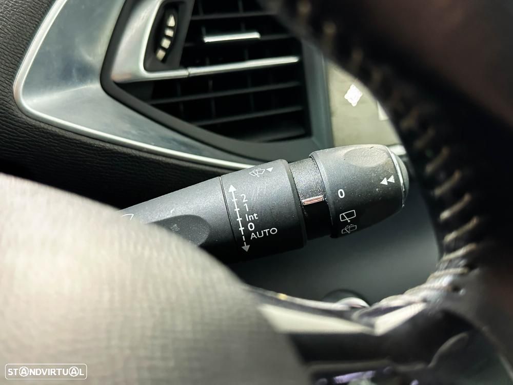 Peugeot 308 BlueHDi FAP 120 EAT6 Stop&Start GT-Line Edition - 58