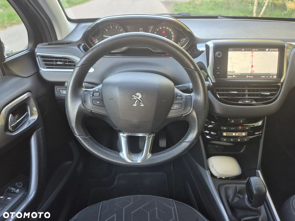 Peugeot 2008 PureTech 110 Stop&Start Active - 23