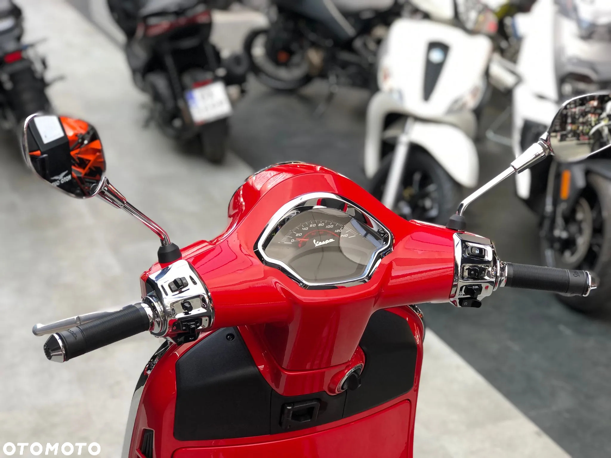Vespa GTS - 11