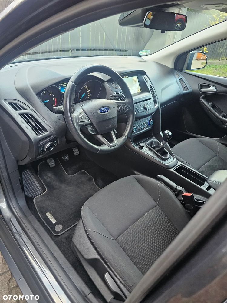 Ford Focus 1.5 EcoBlue Start-Stopp-System TITANIUM STYLE - 11