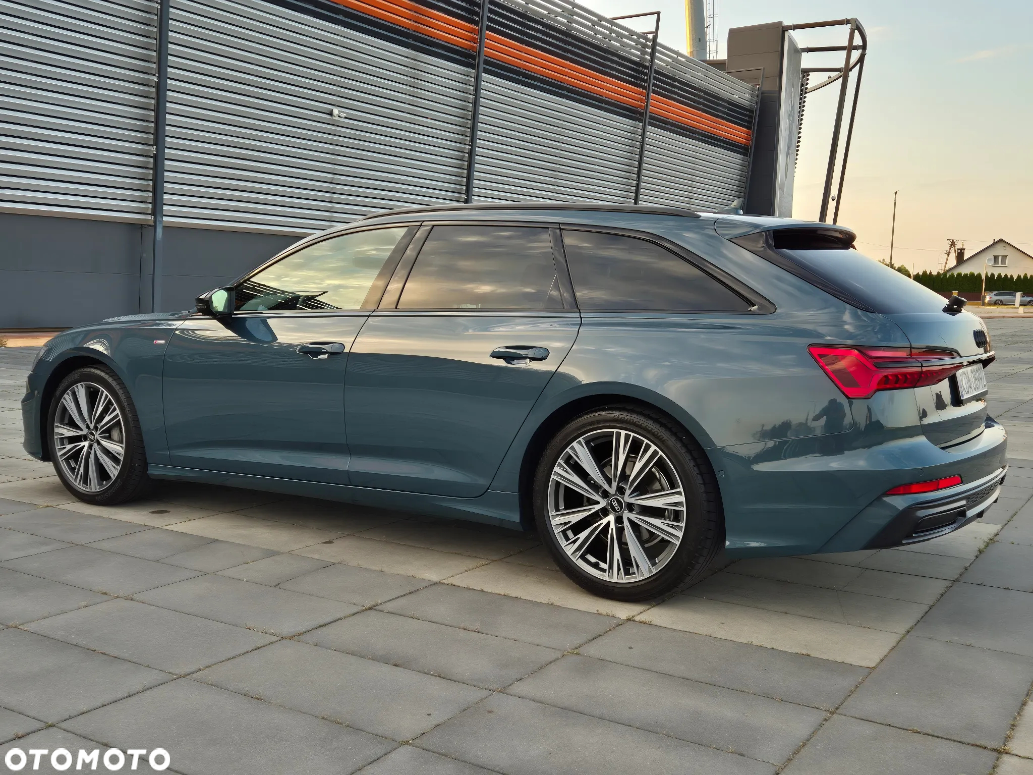 Audi A6 Avant 40 TDI quattro S tronic S line - 5