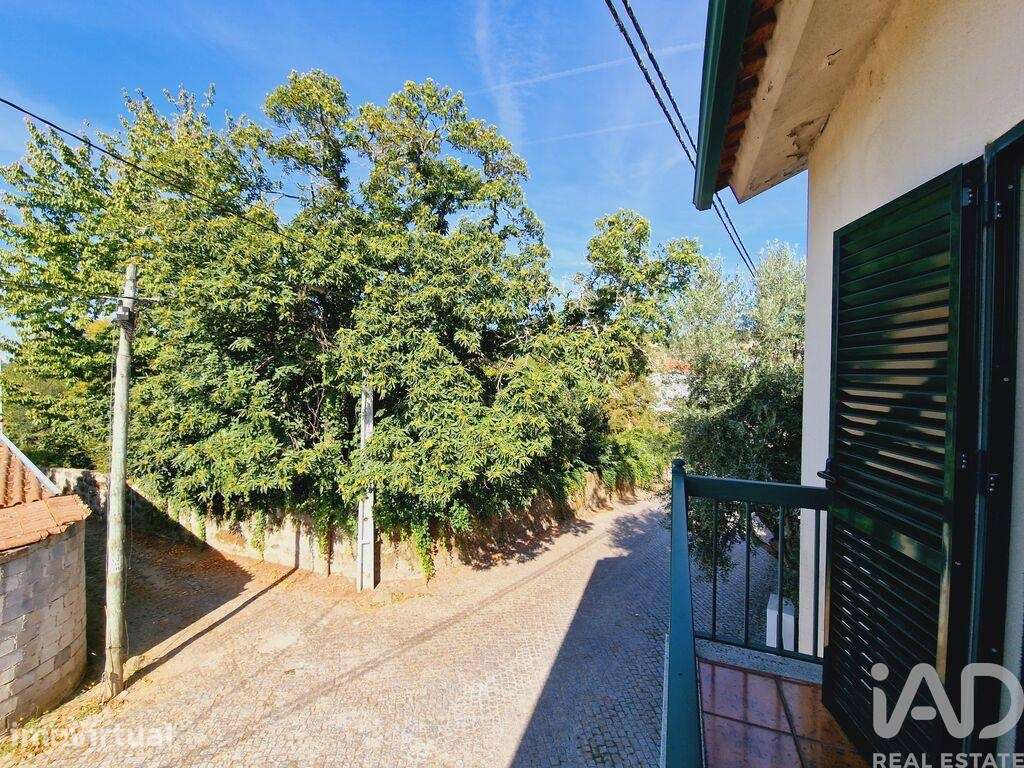 Moradia em Oliveira do Conde - Grande imagem: 5/31