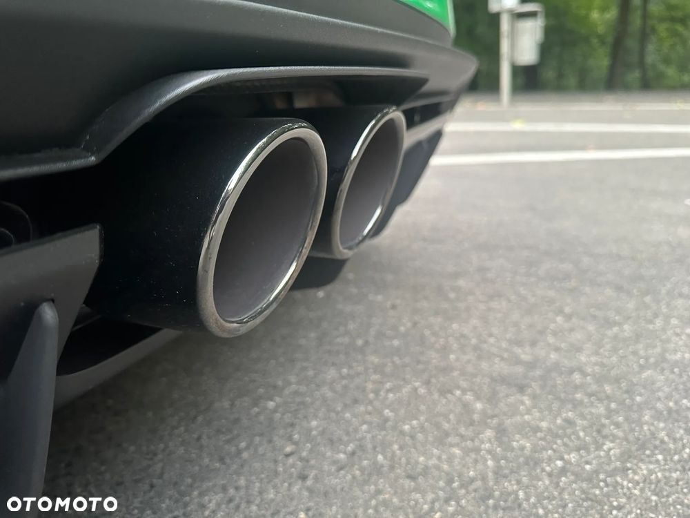 Porsche 911 GT3 Touring PDK - 6