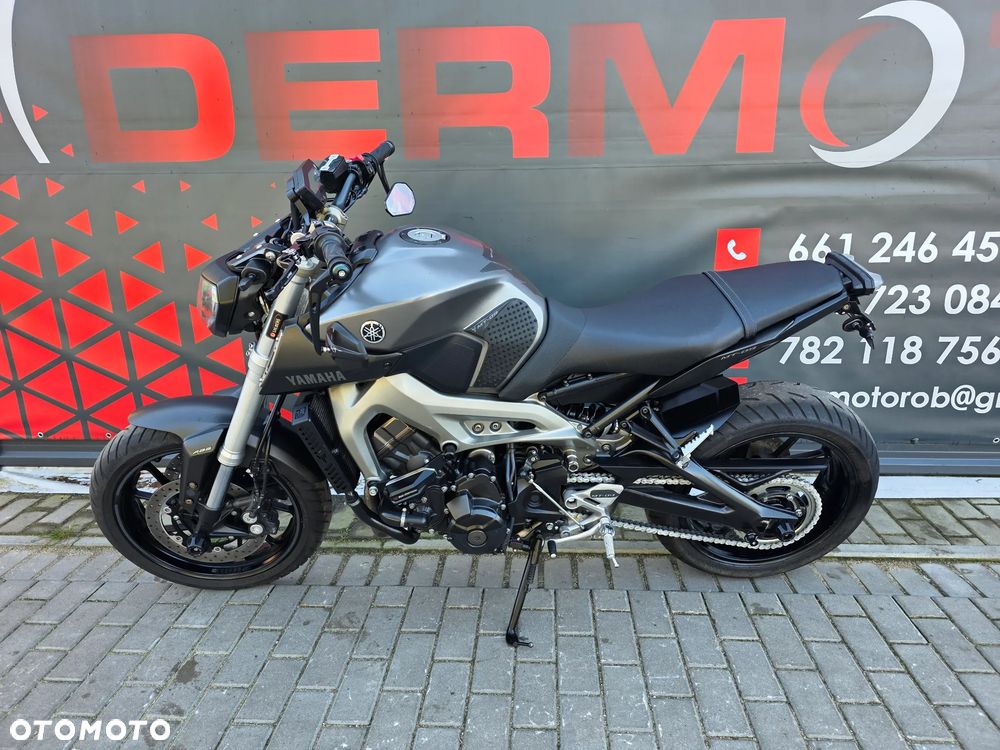 Yamaha MT - 5