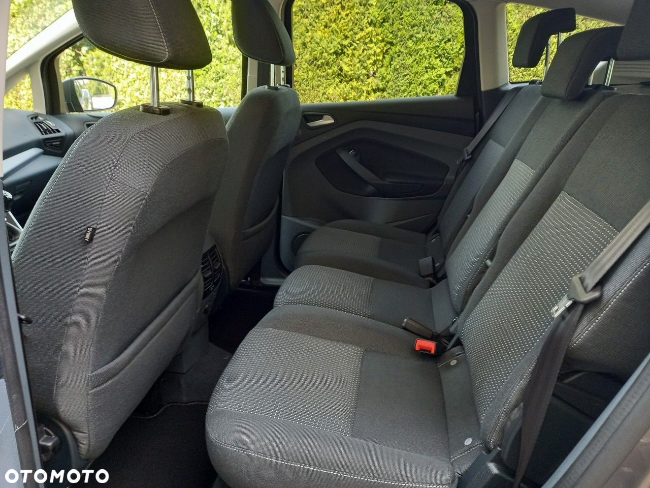 Ford C-MAX 1.6 TDCi Titanium - 23