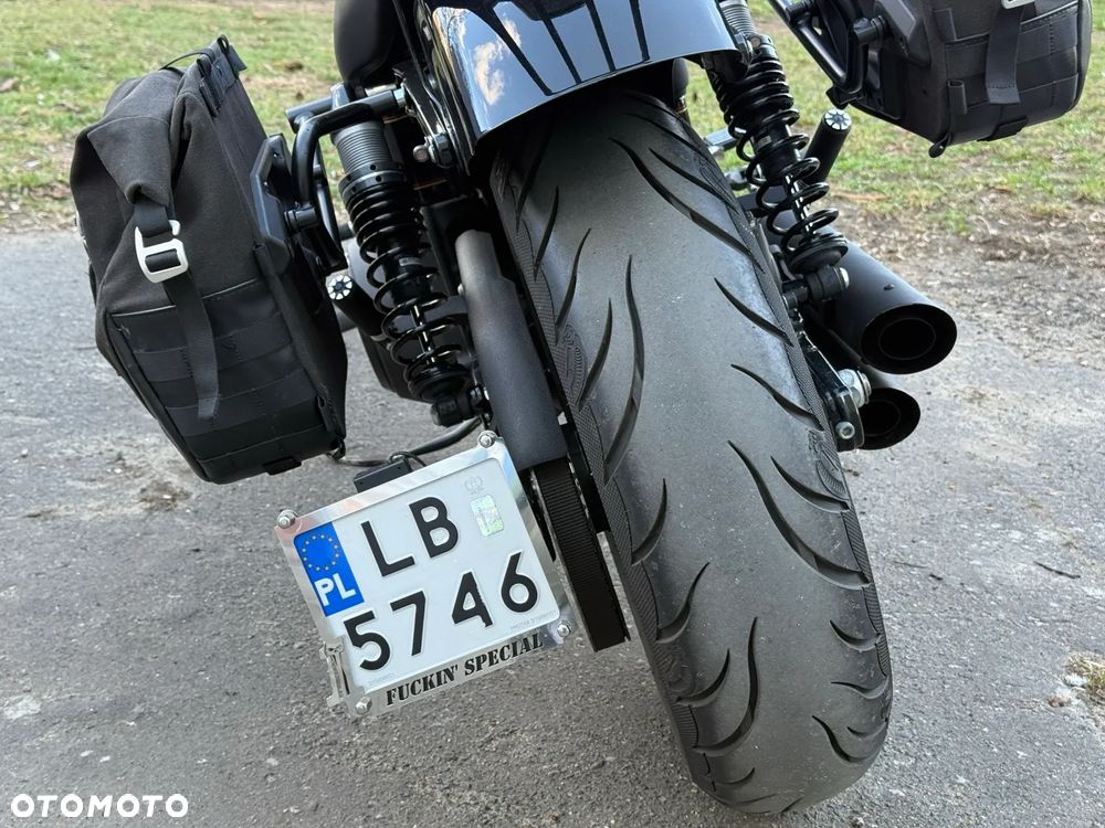 Harley-Davidson Dyna Low Rider - 11