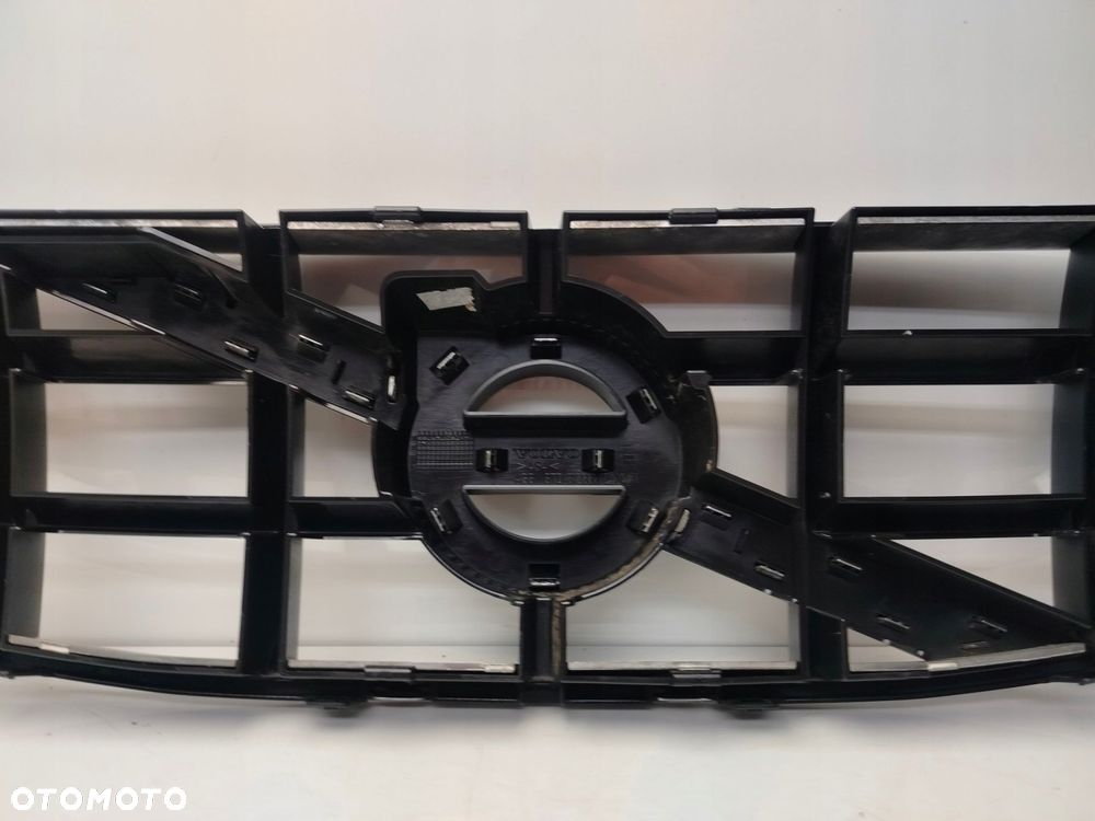 volvo xc90 i lift 07r- grill atrapa chłodnicy 31283902 - 10