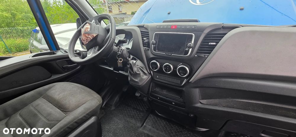 Iveco 35S18 - 3