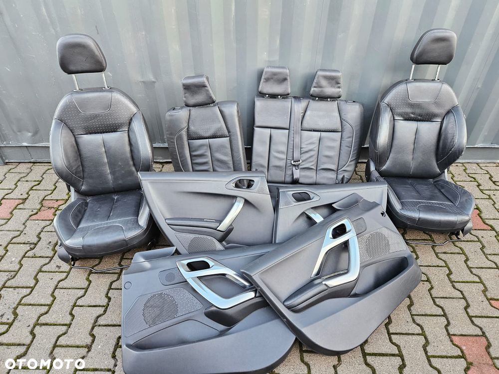 peugeot 2008 i fotele kanapa boczki skóra