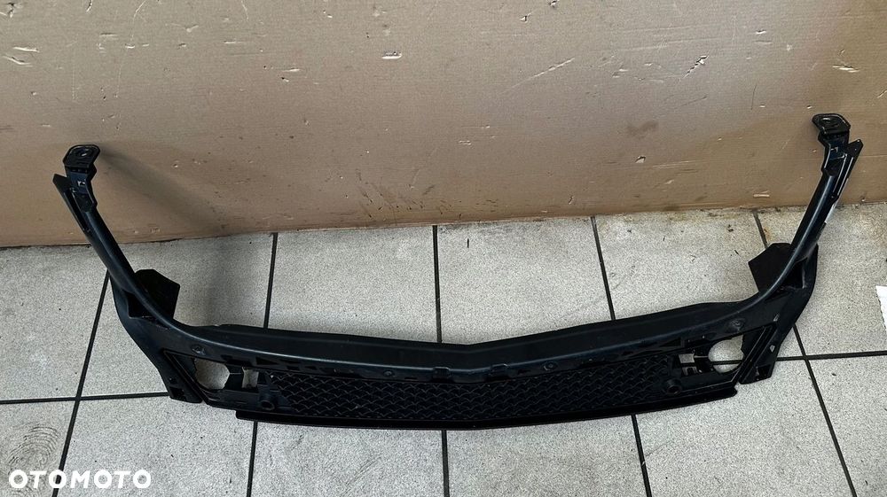 MERCEDES ML W166 A166 11-15R KRATKA ŚRODKOWA ZDERZAKA PRZÓD A1668850065 - 4