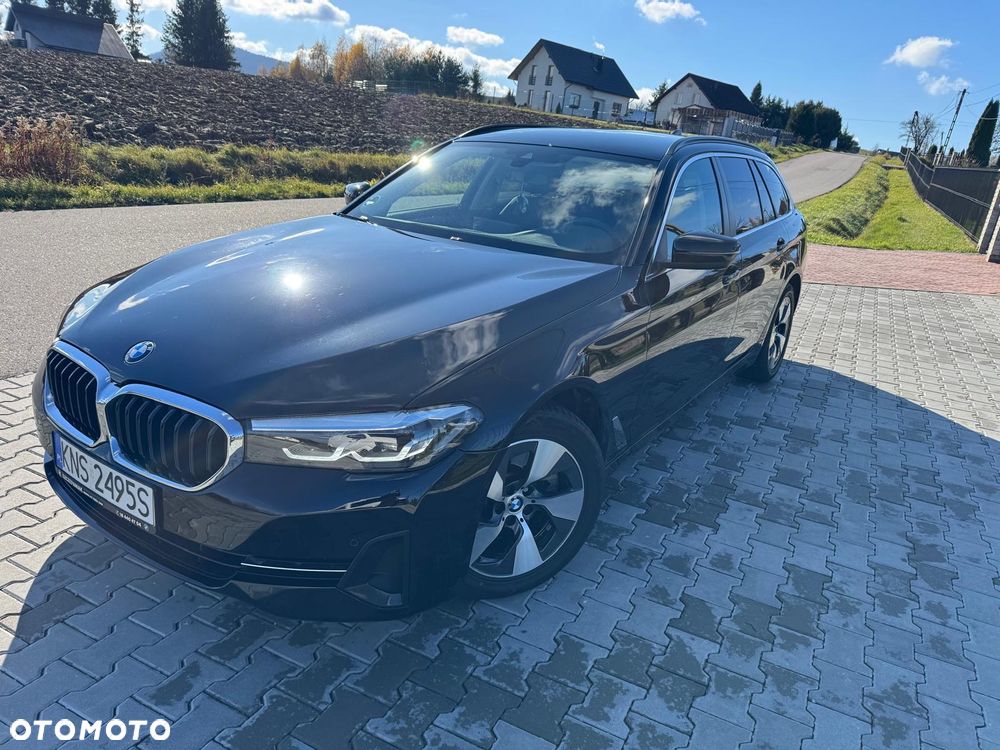 BMW Seria 5 520d Sport Line sport - 11