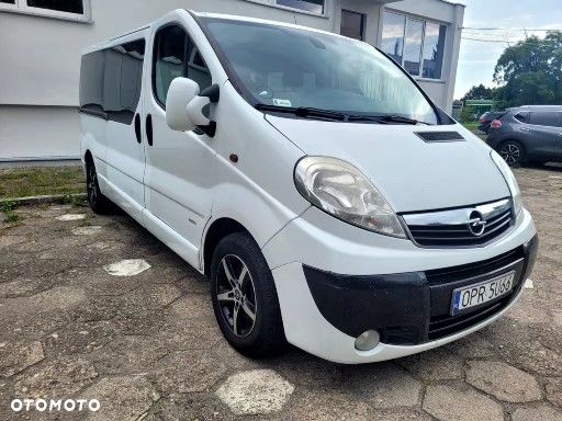 Opel Vivaro - 8