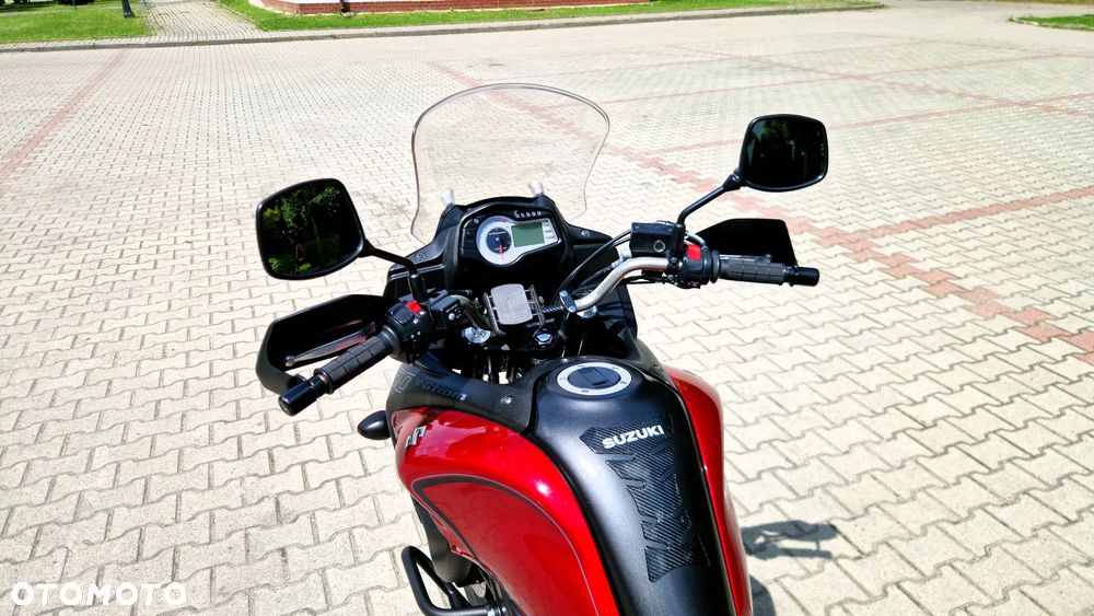 Suzuki V-STROM - 11