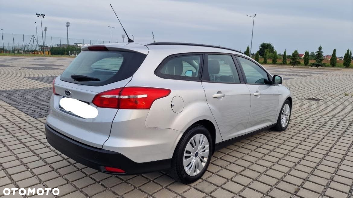 Ford Focus - 4