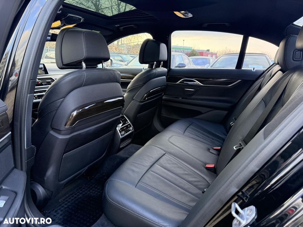 BMW 7 Series 2019 — imagine 18