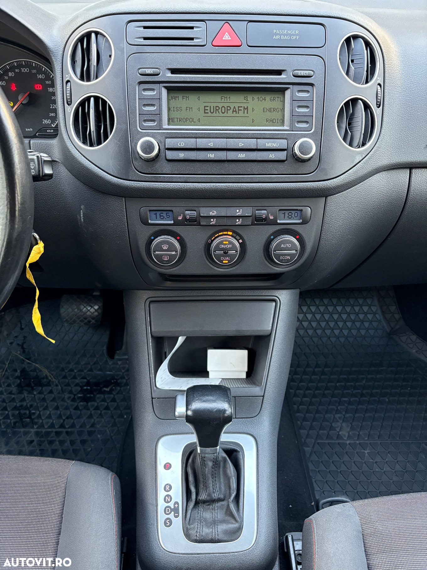Volkswagen Golf Plus 1.6 FSI Automatik Goal - 8