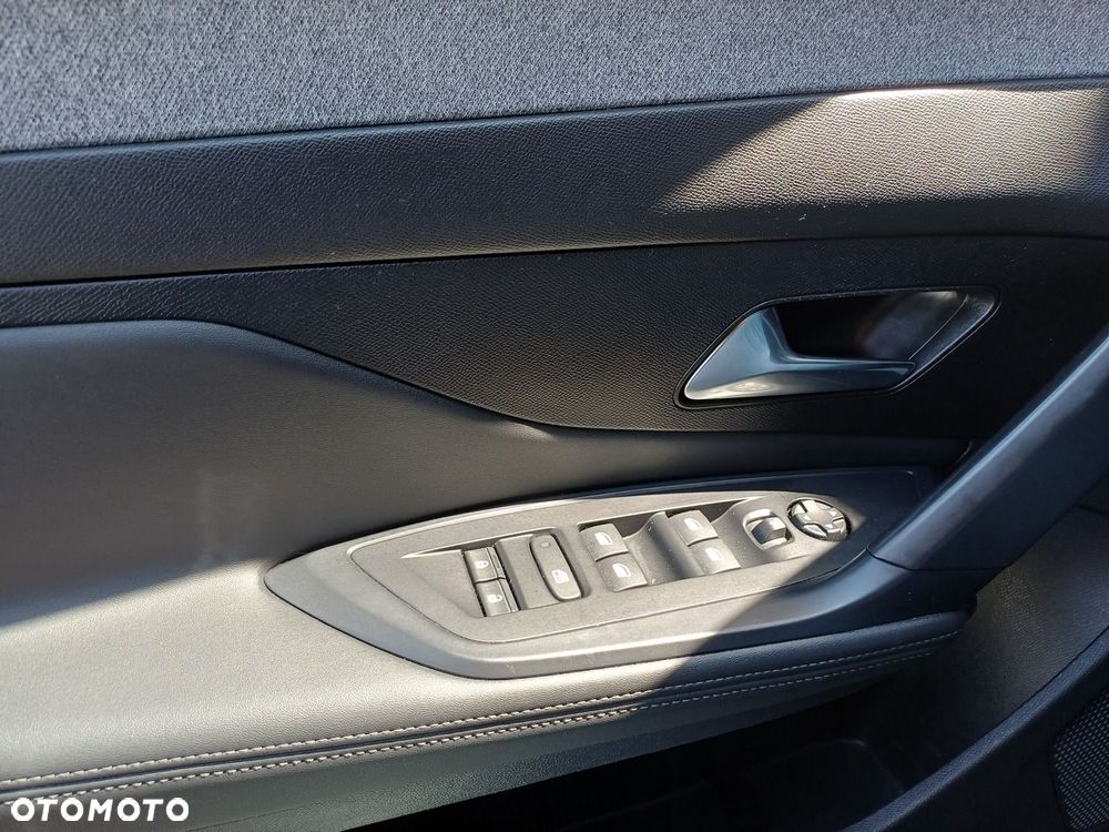 Peugeot 308 - 26