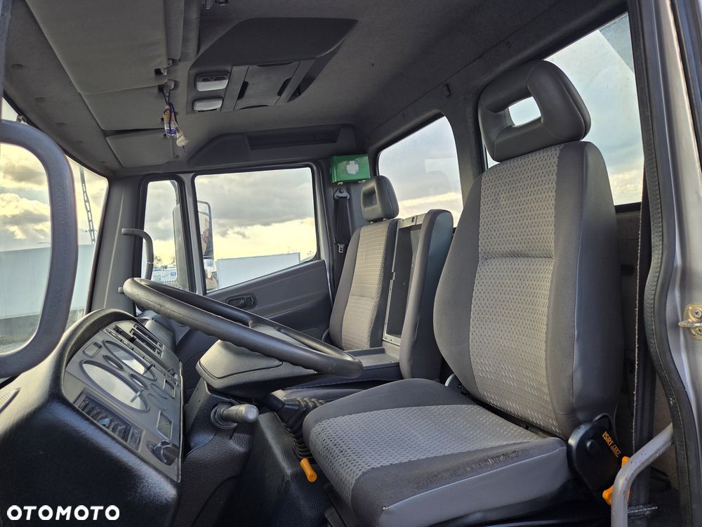 Nissan Atleon - 12