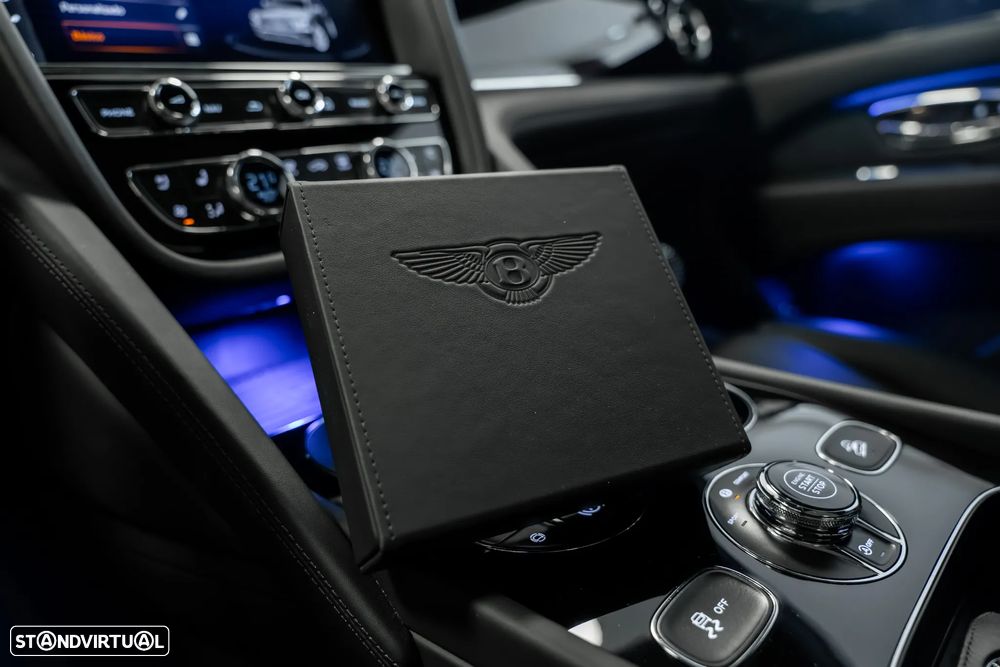 Bentley Bentayga V8 - 36