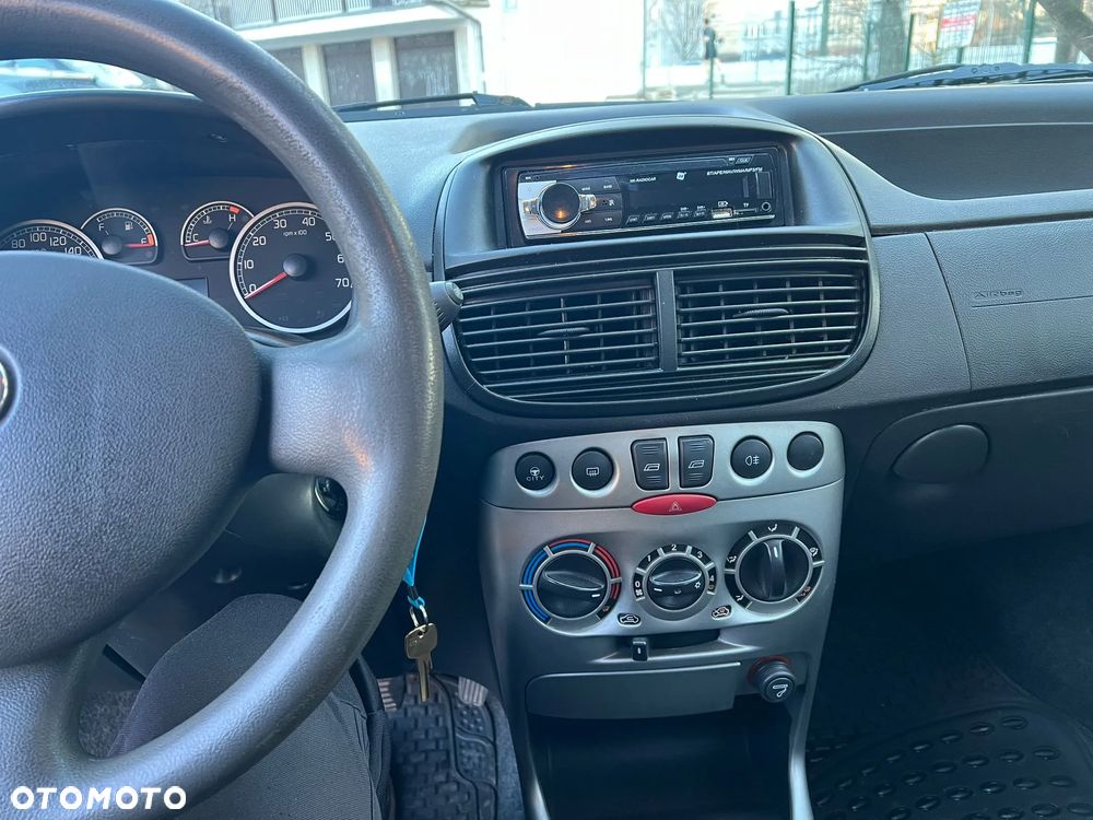 Fiat Punto - 5
