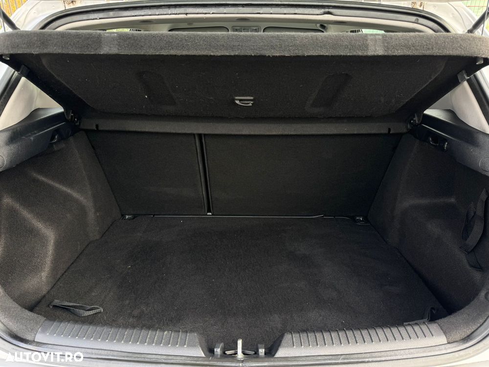 Kia Ceed - 14