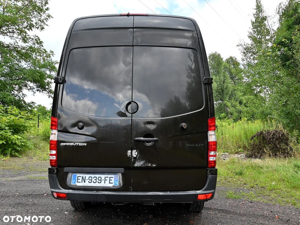 Mercedes-Benz Sprinter - 7