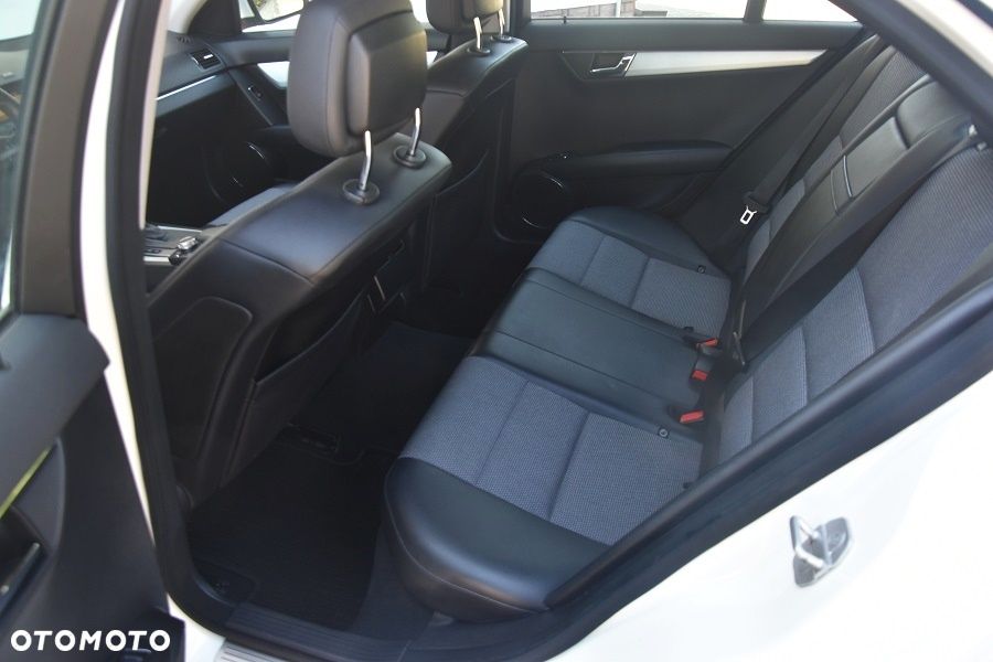 Mercedes-Benz Klasa C 200 Kompressor Automatik Avantgarde - 14