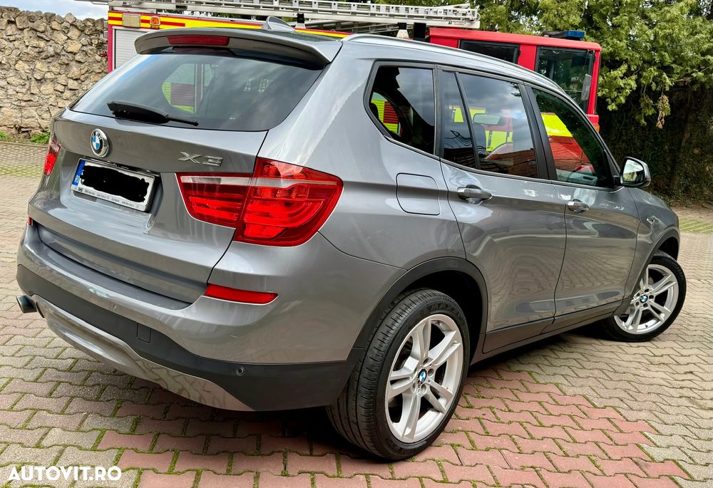 BMW X3 xDrive20d AT Luxury Line - 8