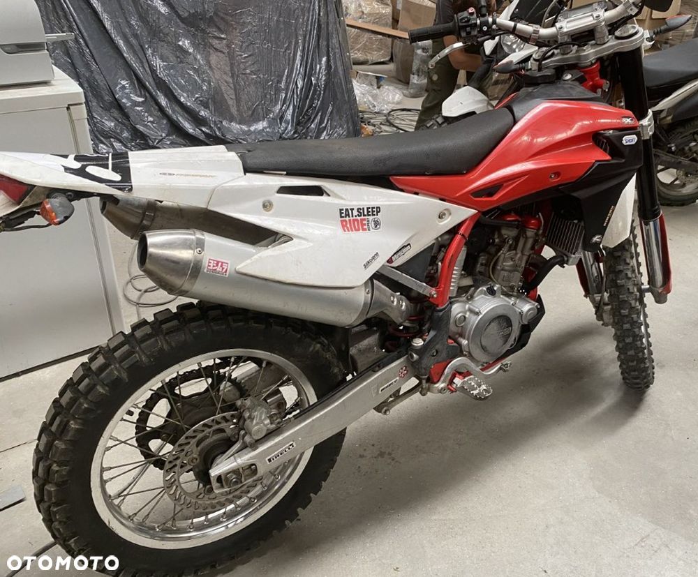 SWM RS 300 R - 6