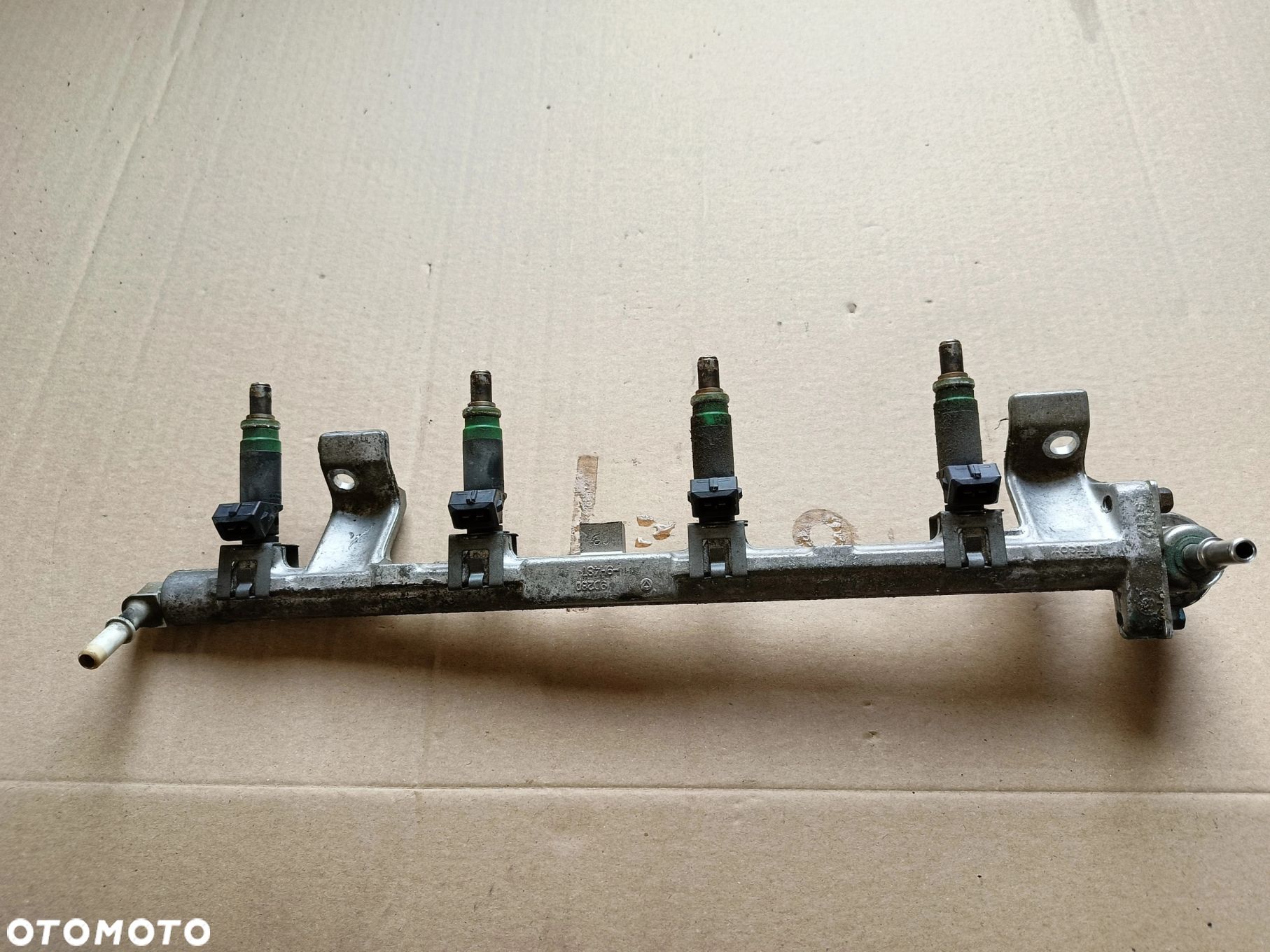 Fiesta MK6 listwa wtryskowa wtryski 1,25 benzyna Fusion Mazda 2 Ford - 1