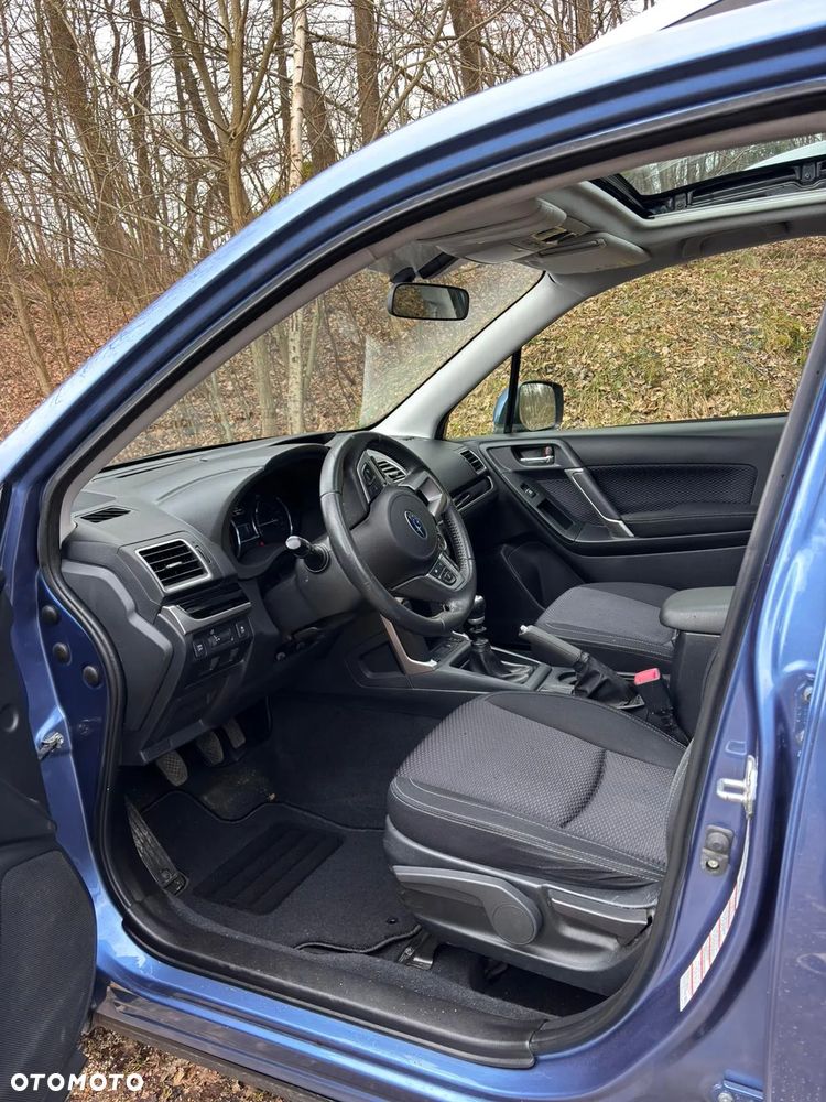 Subaru Forester 2.0 i Active - 26