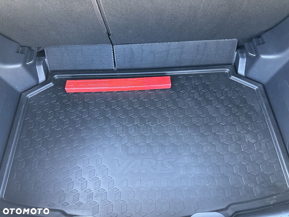 Toyota Yaris 1.5 Selection Style - 31