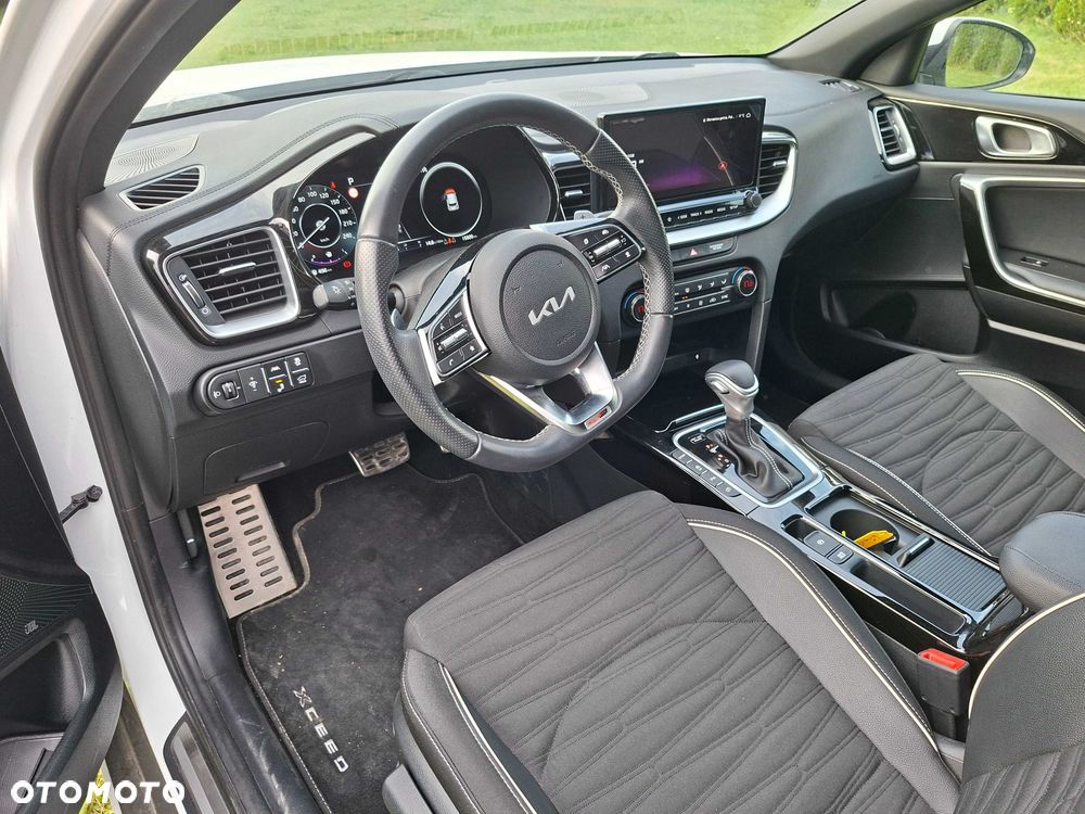 Kia XCeed - 7