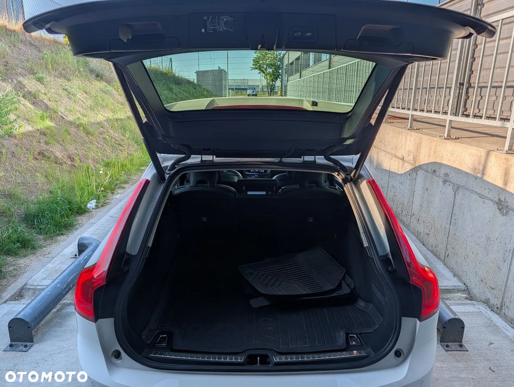 Volvo V90 D4 Geartronic Inscription - 26