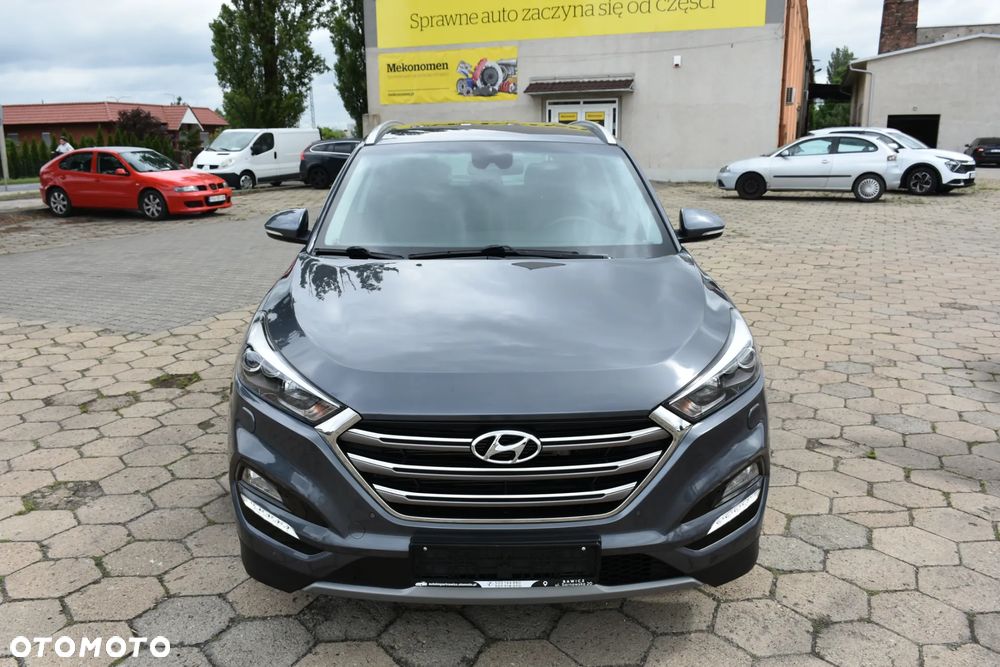 Hyundai Tucson 2.0 CRDI 4WD Automatik Premium - 7