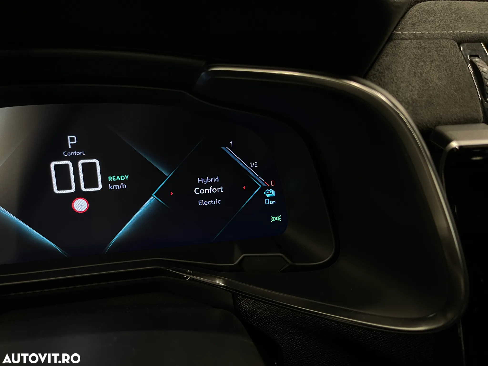 DS Automobiles DS 7 Crossback DS7 1.6 PHeV FWD 225 EAT8 PERFORMANCE LINE + - 26