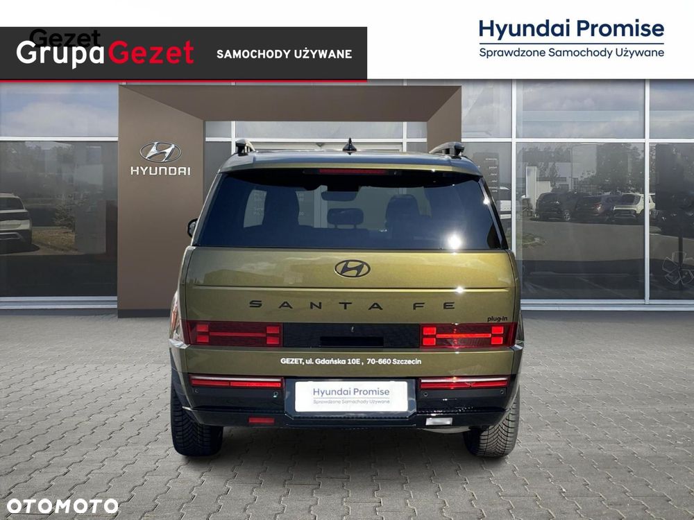 Hyundai Santa Fe - 4