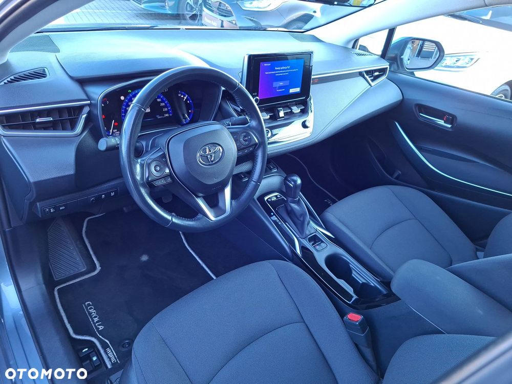 Toyota Corolla 1.8 Hybrid Comfort - 10