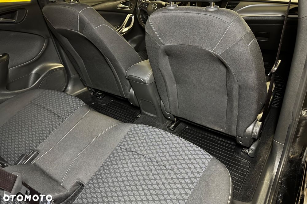 Opel Astra 1.2 T Edition S&S - 23