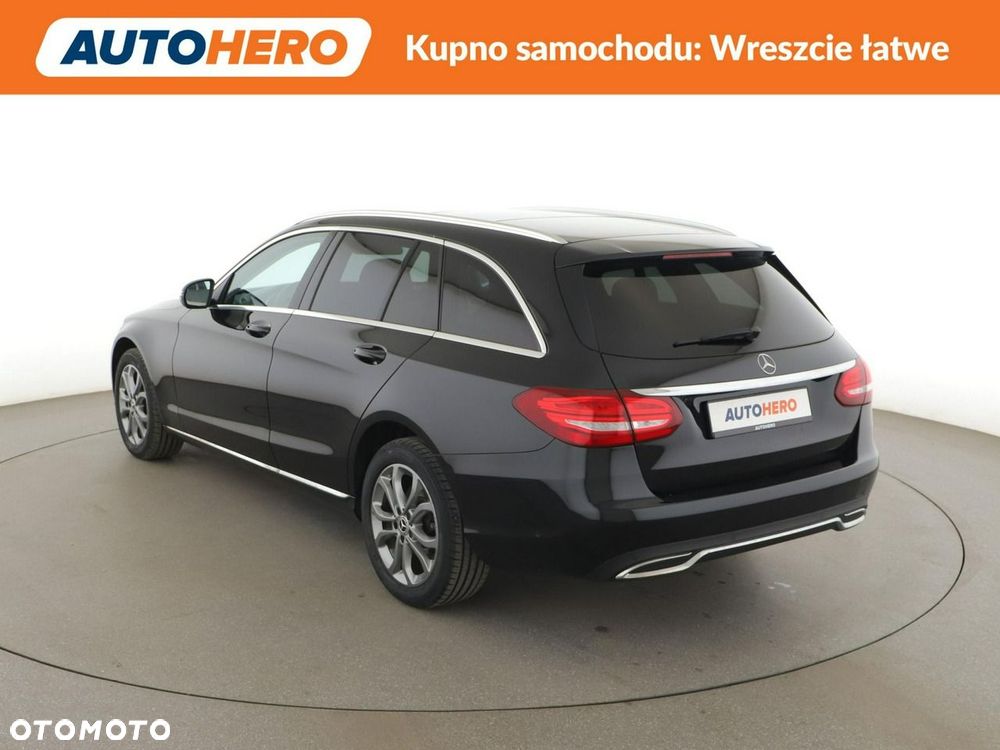 Mercedes-Benz C-Class 2017 photo 4