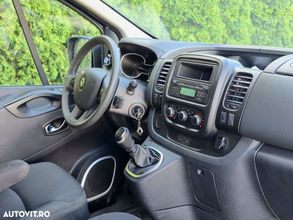 Renault Trafic 2.0 Blue dCi 145 Combi L2H1 7+1 locuri Expression - 15