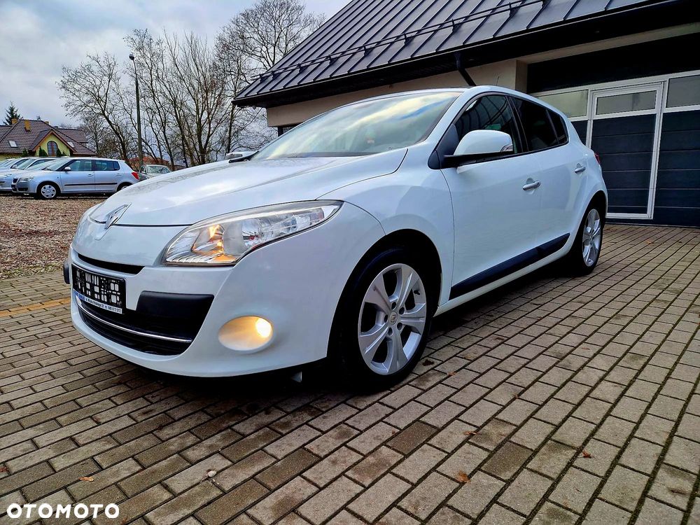 Renault Megane TCe 130 Dynamique - 3